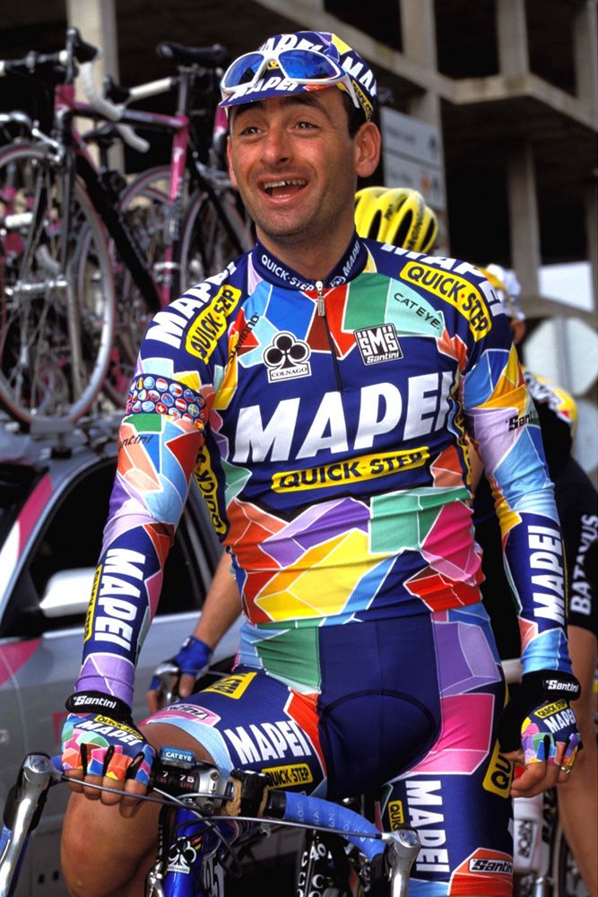 Paolo Bettini was happy to wear the Mapei team colors in 2002. Photo: Tim De Waele | TDWsport.com